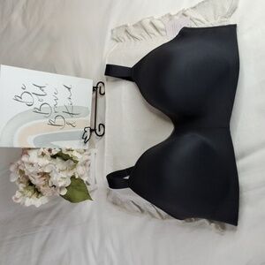 Auden Black Lightly Lined Wirefree Being Bra